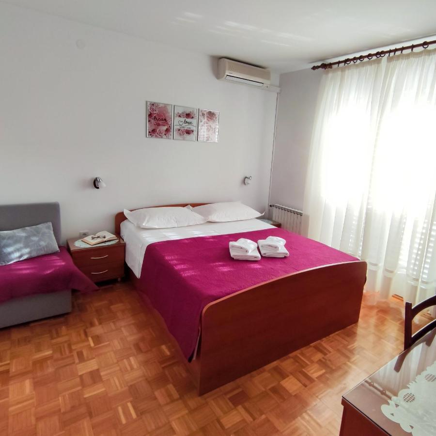 Apartman Rivana Baška Voda Eksteriør billede