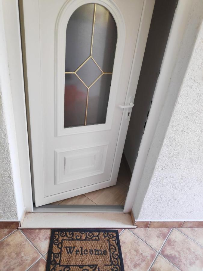 Apartman Rivana Baška Voda Eksteriør billede